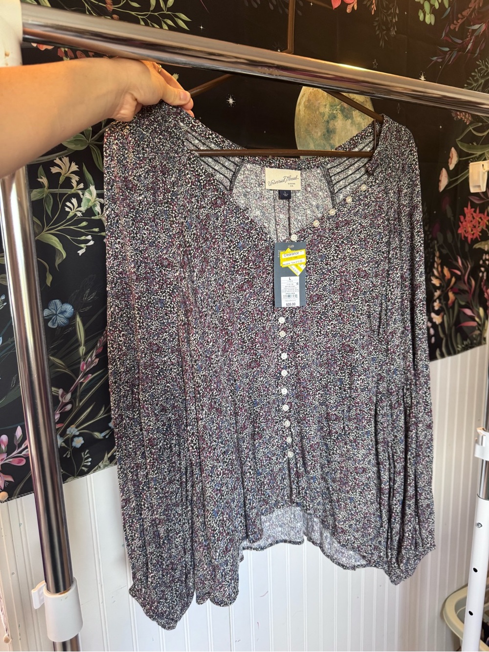 Universal thread Floral Button-Front Long Sleeve Top in Multi-Color